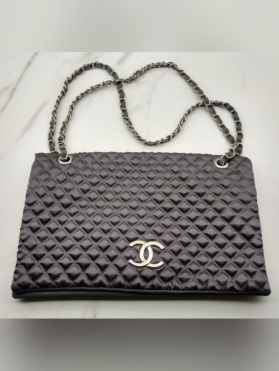 Source Unknown Handbags - Fashion Handbag Purse Gray Quilted Silver Tone Hardware
